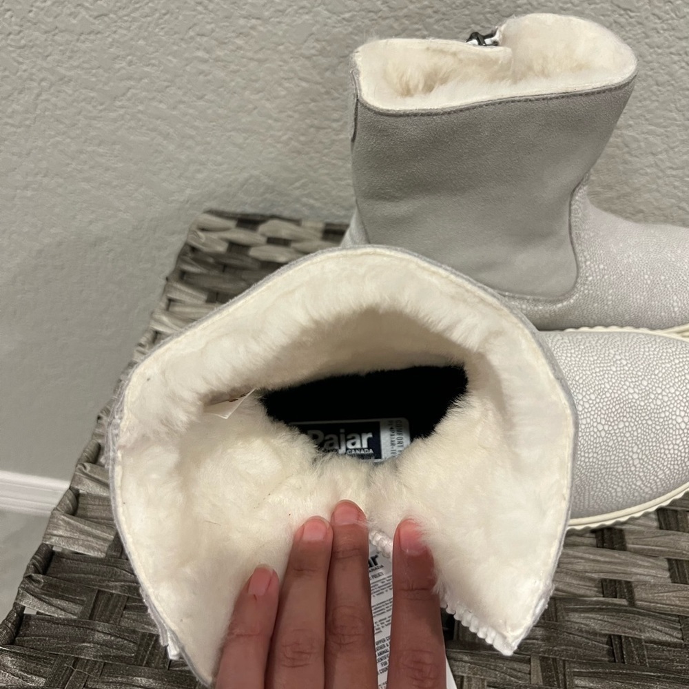 NWT! Pajar Caline 2.0 Suede Leather Boots - Picture 4 of 8